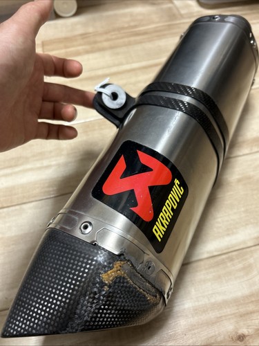 Akrapovic evolution line slip - line,